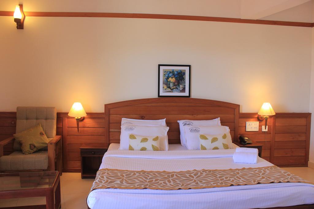 Ayur County Resort Chinnakanal ภายนอก รูปภาพ