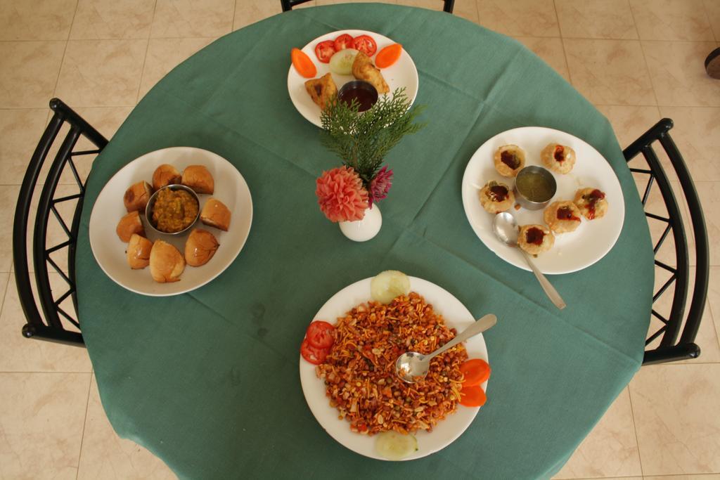 Ayur County Resort Chinnakanal ภายนอก รูปภาพ
